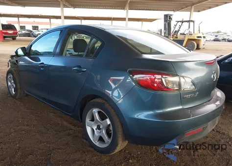 2010 Mazda Mazda3 I Sport из США, поврежденный, VIN JM1BL1SFXA1186424